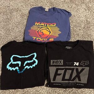 Size Medium men’s t shirts